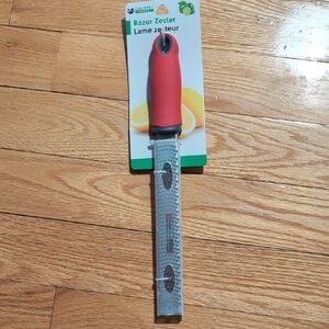 Red Handle Razor Zester